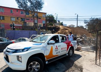 Desafío Levantemos Chile y Mitsubishi Motors Chile brindan apoyo a los afectados por los incendios en la Quinta Región