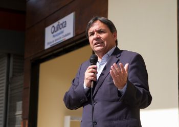 «Muchas cosas pueden cambiar para bien»: Luis Mella anuncia su candidatura para regresar a la Alcaldía de Quillota