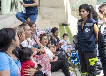 Municipio Abierto de Quilpué recibe kits de higiene femenino del Servicio Nacional de la Mujer y Equidad de Género