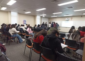 ¡Se abren las postulaciones a Propedéutico PUCV 2024! Programa que te permite vivir la experiencia universitaria en Cuarto Medio