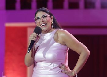 “Reír también es resistir”: comediante Monse Jerez llega al Centro Cultural en el marco del 8M