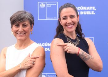 Ministra Aguilera: «Las vacunas son la mejor inversión que podemos hacer como sector salud para proteger a las personas»