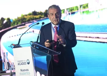 Ex presidente Eduardo Frei en Congreso ACADES: “Llevamos 10 años con un crecimiento mediocre”