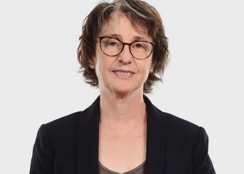 Directora de Comité de Hidrógeno Verde de Corfo destacada entre las 50 mujeres más influyentes de la industria