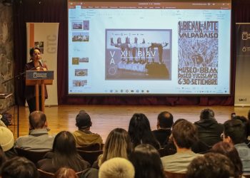 Estudiantes de Gestión en Turismo y Cultura UV apoyarán XII Bienal Internacional de las Artes de Valparaíso