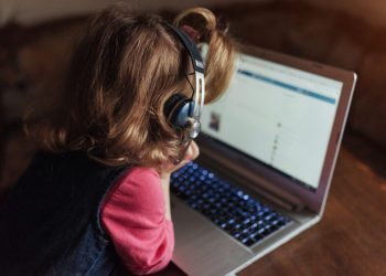 Niños que no sepan IA serán los analfabetos del futuro: El impacto que tendrá la tecnología en el mundo laboral