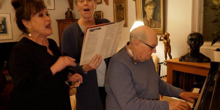 “Himno”, el documental sobre ‘El pueblo unido jamás será vencido’, se estrena el 4 de abril