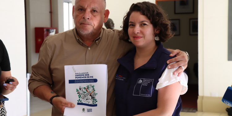 Gobernador Rodrigo Mundaca presenta Plan de Recuperación “Unidos nos ponemos de pie” tras emergencia en la región