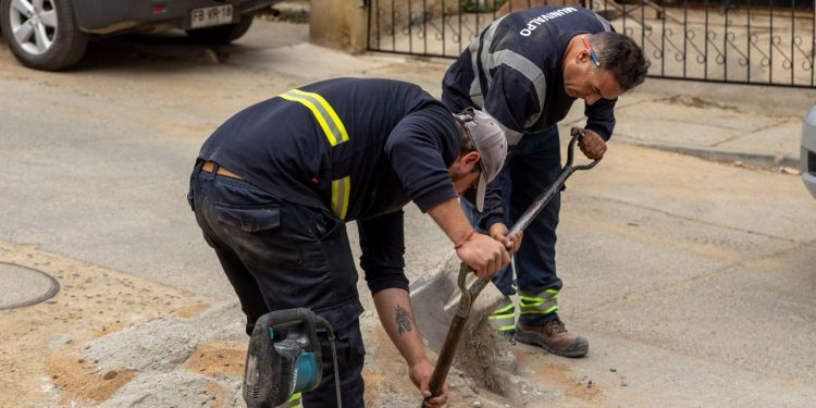 Construcción de plazas y escaleras destacan en inversión de más de $700 millones en Valparaíso