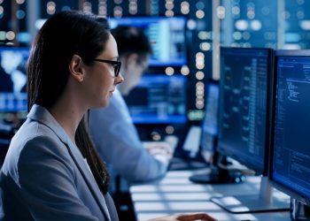 Chiletec y déficit de mujeres en la industria TI: “Debemos avanzar en acciones más concretas para enfrentar esta alarmante realidad”