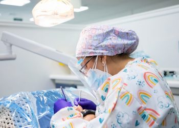 Clínica Odontológica UNAB Viña del Mar realizó 16 mil atenciones y consultas en 2023