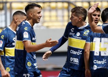 Diputado De Rementería critica prohibición de público en partidos de Everton