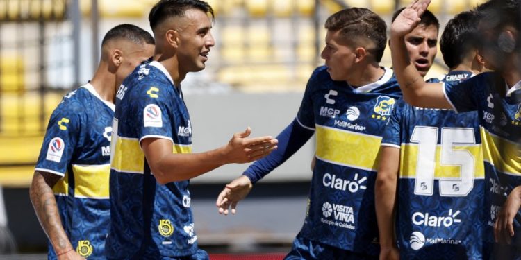 Diputado De Rementería critica prohibición de público en partidos de Everton