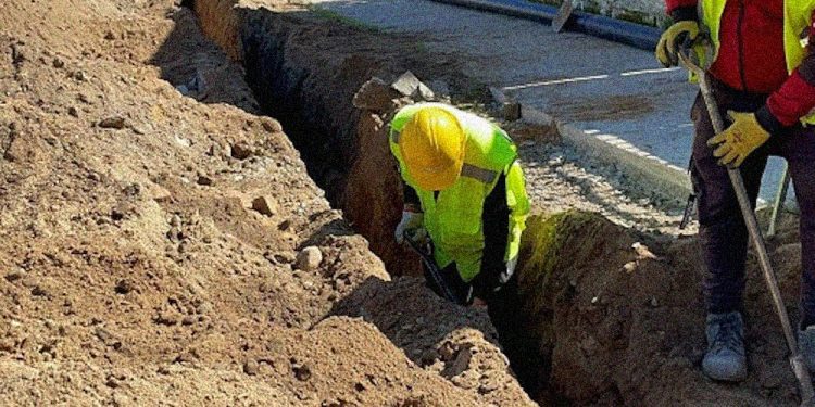 Esval avanza en obras de renovación de redes en Quilpué con inversión que bordea los 3 millones de dólares