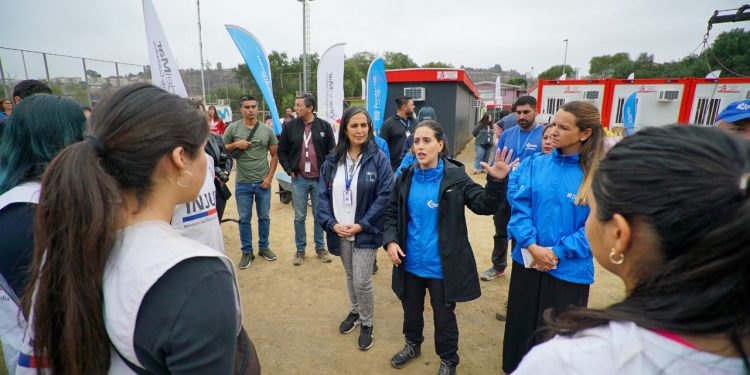 Implementan en El Olivar un centro de logística, acopio y de atención para vecinos damnificados por los incendios en Viña del Mar