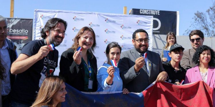 Municipio de Viña del Mar da inicio a año escolar comunal e inaugura obras de escuela siniestrada tras el mega incendio