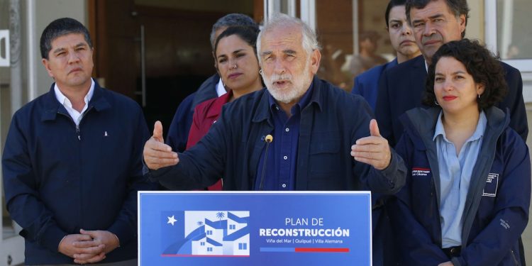 Gobierno anuncia Plan de Reconstrucción de 1.000 millones de dólares para zonas afectadas por incendios