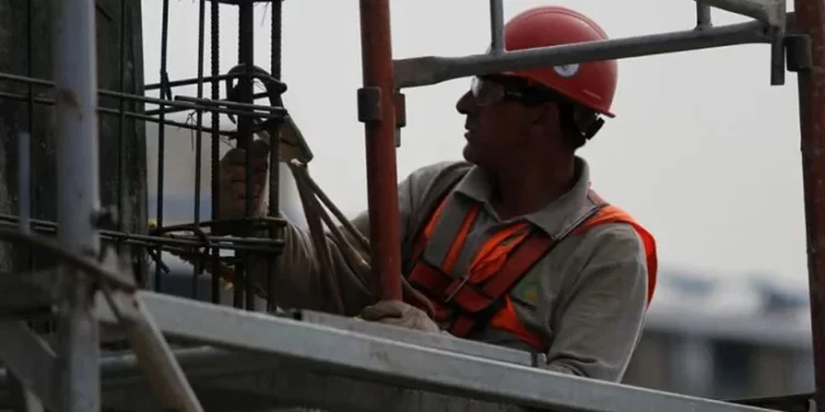Aumenta el desempleo en Valparaíso: Impacto de los incendios se hace sentir con fuerza