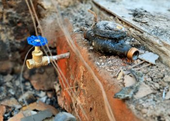 Esval garantiza reposición gratuita de arranques  en zonas siniestradas por megaincendio