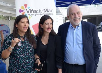 Alcaldesa Macarena Ripamonti valoró entrega de 152 departamentos a familias Viñamarinas en Reñaca Alto