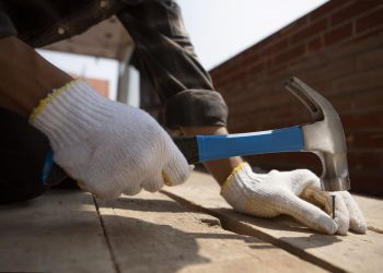 Los peligros de la autoconstrucción: experto entrega recomendaciones de seguridad