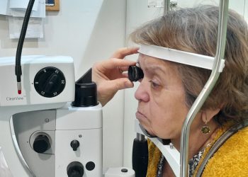 Cerca de 300 pacientes son atendidos en gran operativo oftalmológico en Viña del Mar