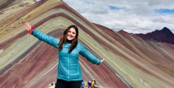 Familia denuncia que estudiante se suicidó por malos tratos y acoso de profesoras en Universidad de los Andes