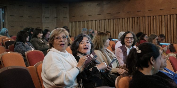 Cinta inspirada en la vida y obra de “Cecilia” dio inicio a la cartelera anual de cine chileno en Quilpué