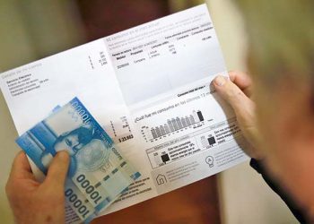 Contraloría toma razón de decreto que promulga ley de estabilización las tarifas eléctricas