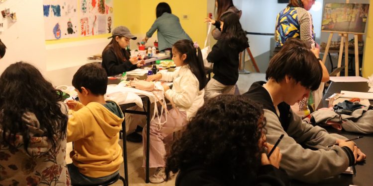 Museo Baburizza recibe la última jornada de los laboratorios itinerantes del Encuentro Artístico Regional de Niñez y Juventud