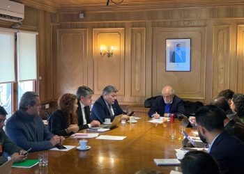 Ministro del Minvu se reúne con diputado Venegas y alcaldes de su distrito y compromete visita a la región para resolver temas habitacionales y de urbanización