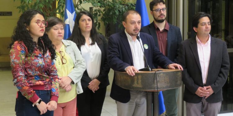 Cámara de Diputados acuerda Sesión Especial por Crisis del Transporte Público en Regiones