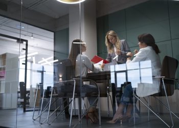 Redefiniendo la jornada laboral: soluciones ante la “Ley de 40 horas” en Chile