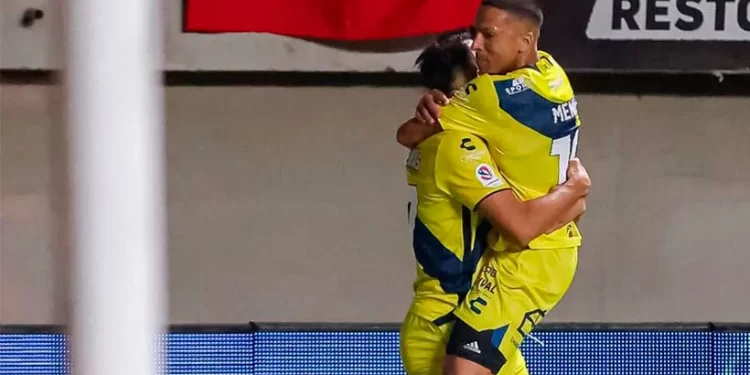 Everton sorprende al vencer a Unión La Calera en un emocionante duelo en el estadio Nicolás Chahuán