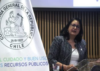 «¿Cómo puede suceder que tengamos cinco por cuadra?»: Contralora advierte sobre barberías operando de madrugada y con delivery