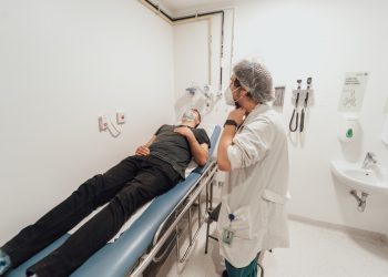 Atención de salud gratuita para personas Fonasa damnificadas