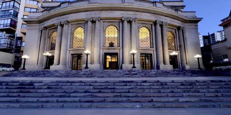 Gran variedad de espectáculos ofrece el teatro Municipal de Viña del Mar en abril