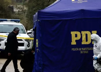 Posibles terceras personas involucradas: Investigan hallazgo de cadáver con lesiones en Laguna Verde