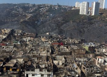 Autoridades regionales reaccionan a la detención de bombero involucrado en megaincendio