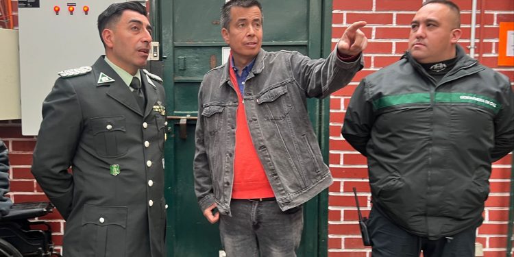 Diputado Celis denuncia condiciones inhumanas para mujeres gendarmes en cárcel de San Antonio 