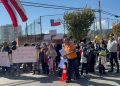 Vecinos de la Población Riesco se manifestaron contra desalojo de cancha y sede vecinal
