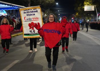 Exitoso y masivo desfile en Villa Alemana