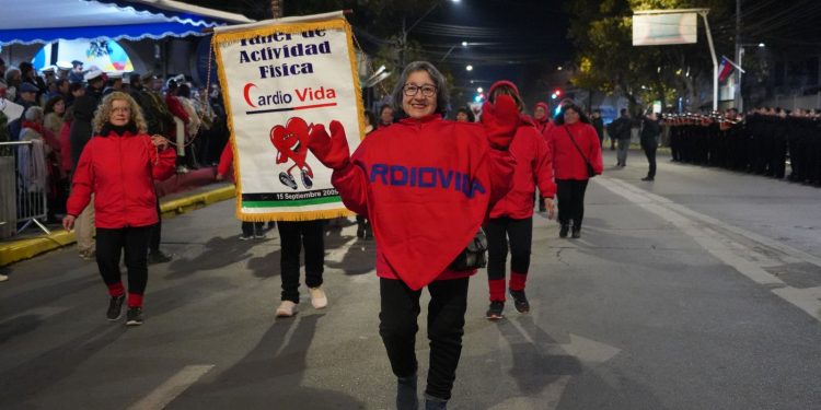 Exitoso y masivo desfile en Villa Alemana