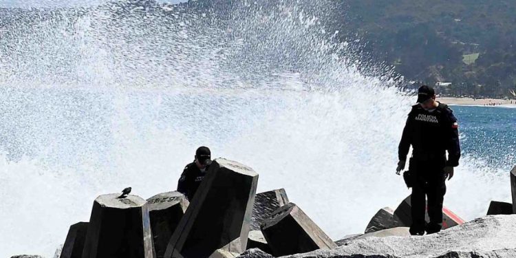 Armada de Chile informa hallazgo de cuerpo masculino sin vida en Viña del Mar