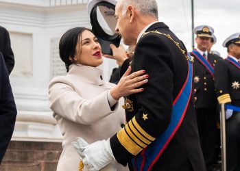 Presidenta de la Cámara participa de conmemoración por el Día de las Glorias Navales y destaca el rol de la Armada
