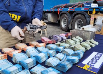 Trabajo coordinado de Aduanas, PDI y Ministerio Público permite desbaratar organización criminal narco en Chile, España y Francia