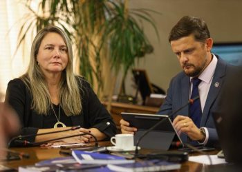 Diputados de la Comisión de RR.EE emplazan al canciller Van Klaveren tras admitir que Venezuela no ha prestado colaboración en el crimen del ex teniente Ojeda