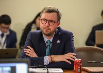 Aumento de tratamientos trans para niños: Diputado Republicando Sánchez denuncia malas prácticas en clínicas y adoctrinamiento en escuelas