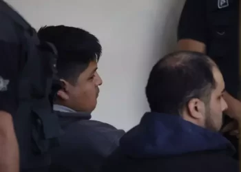 Tribunal ordena prisión preventiva para bombero y funcionario de Conaf por megaincendio