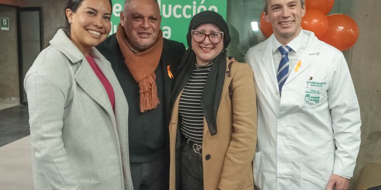 Gobernador Rodrigo Mundaca visita la Clínica de Reproducción Humana de la UV y reafirma su apoyo al Programa de Oncofertilidad